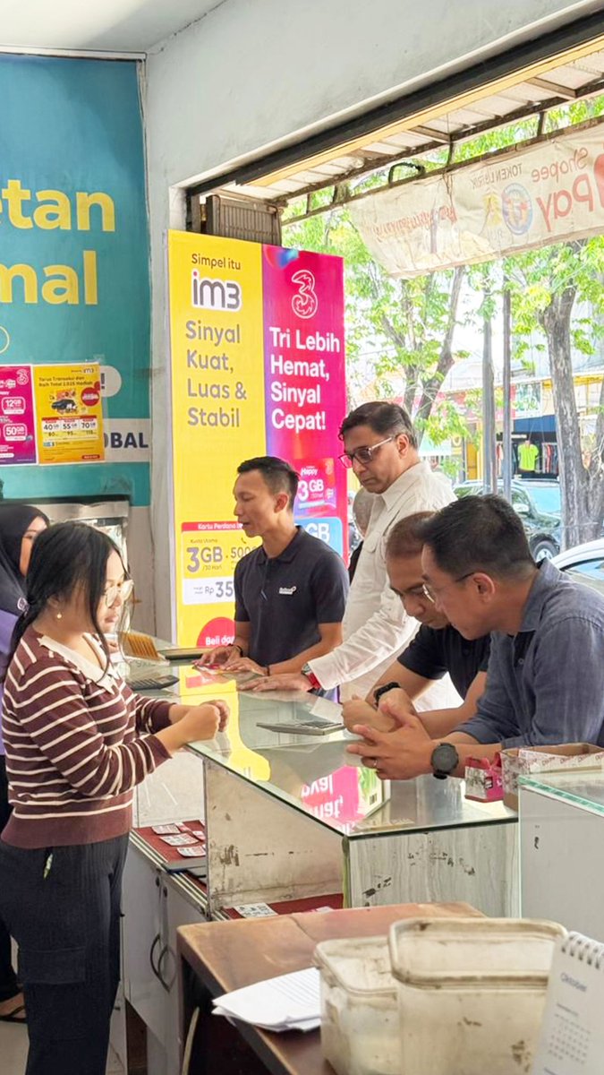 Every visit reminds us why staying close to the market matters. It’s where we listen, learn and keep improving. It’s great to be on the ground with our team in Surabaya today💪.