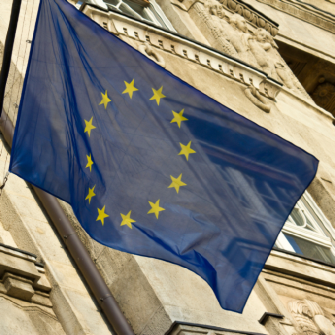 🇪🇺 ¿Te gustaría trabajar o formarte en alguna de las instituciones de la #UniónEuropea?

🔎 Consulta la información sobre oportunidades de empleo y prácticas que <a href="/HablamosdEuropa/">Hablamos de Europa</a> publica en todas sus plataformas.

hablamosdeeuropa.es/es/Paginas/Bol…