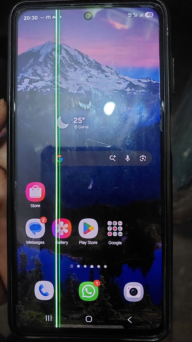 Raoveer007's tweet image. @SamsungIndia After updating my Galaxy F54 to One UI 7, my phone started display lines. Many users seem to be facing the same issue. Requesting #Samsung to acknowledge this as a software-related fault and offer free or discounted repair. #SamsungF54 #OneUI7 #SamsungSupport