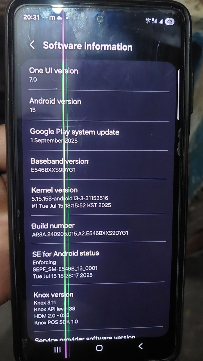 Raoveer007's tweet image. @SamsungIndia After updating my Galaxy F54 to One UI 7, my phone started display lines. Many users seem to be facing the same issue. Requesting #Samsung to acknowledge this as a software-related fault and offer free or discounted repair. #SamsungF54 #OneUI7 #SamsungSupport