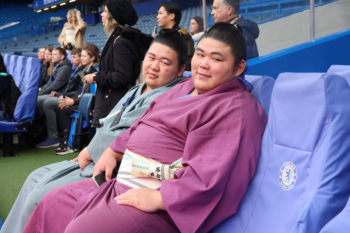 シ、シンクロ...👀
#sumo #伯桜鵬 #藤ノ川 #ChelseaFC