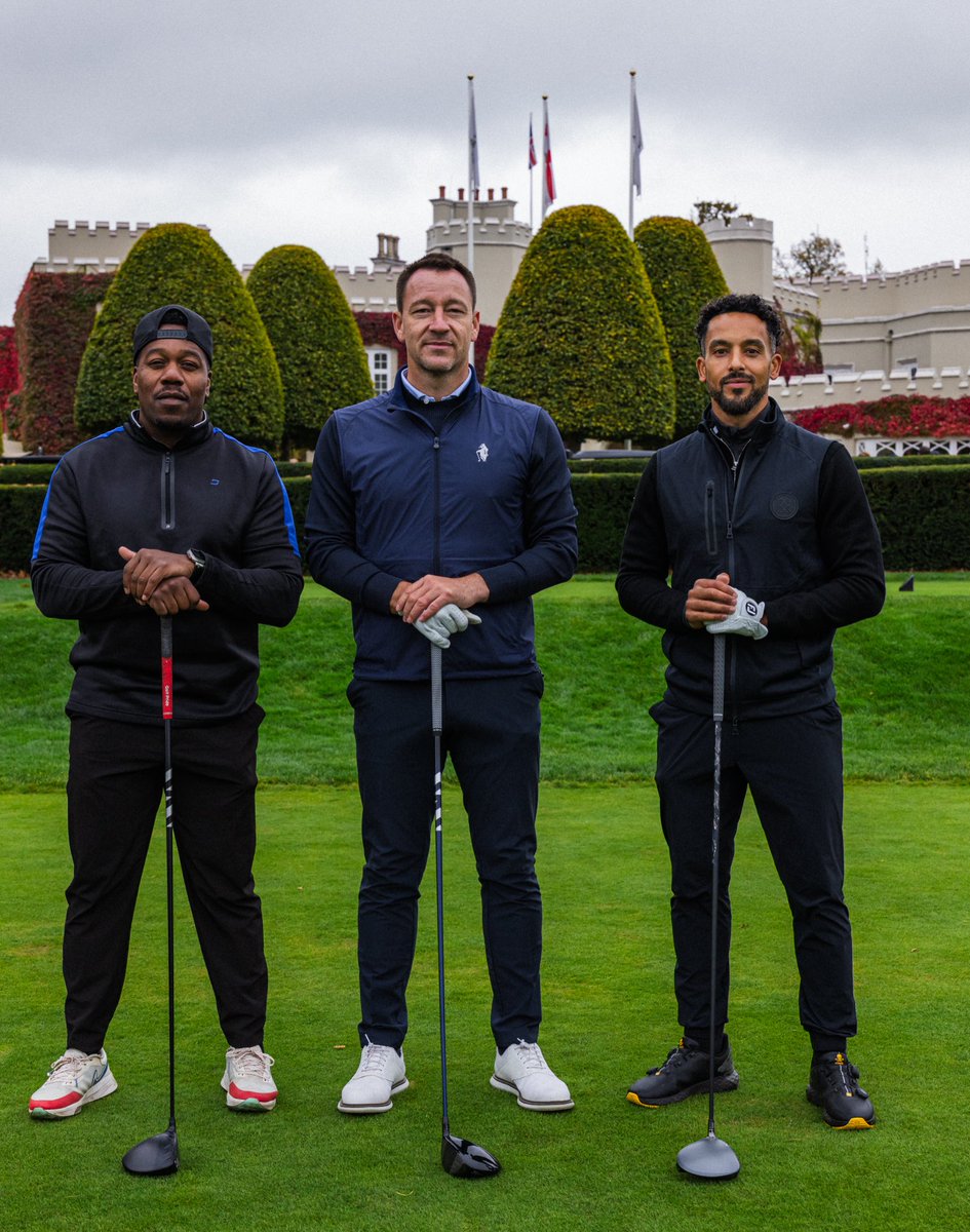 It’s time for our Team England training day at beautiful Wentworth, as preparations continue for Reignwood Icons of Football next year 🏴󠁧󠁢󠁥󠁮󠁧󠁿

#IconsSeries players John Terry and Theo Walcott are joined by Locky from Rudimental, our official Team England hype man and self-confessed