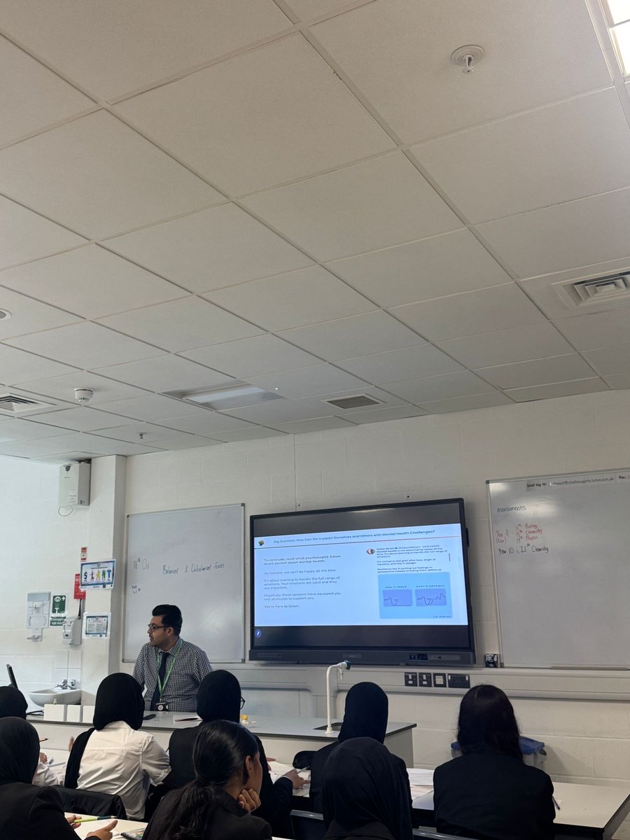 BCBN and Muslim Aid came to visit <a href="/Challney_Girls/">Challney Girls</a> today to see the Resilient Minds Mental Health Curriculum in full swing🌹❤️

A fantastic morning!