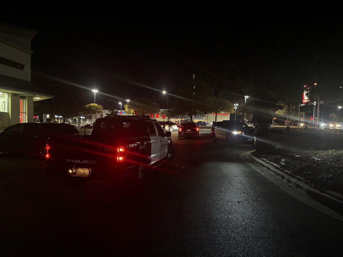 larrytacker's tweet image. Last night I watched SEVEN @Austin_Police cars respond to arrest one homeless man. No wonder @KirkPWatson and the city council are demanding a massive tax increase. @saveaustintx   #propq