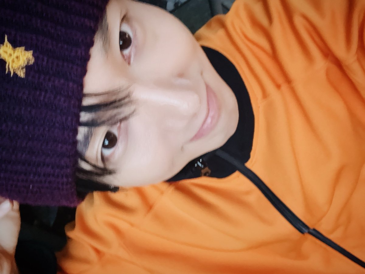 shfly3424's tweet image. ¡Desde hoy en Perú! Aún no me acostumbro al cambio de horario, pero muero de ganas de verlos a todos 💙 @YESUNG_smtown