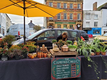Step into the vibrant atmosphere of Honiton Market every Tuesday and Saturday on the High Street.

This lively market brings together local traders offering everything from fresh food and local produce to treats and plants

Find out more: bit.ly/48zlfTo