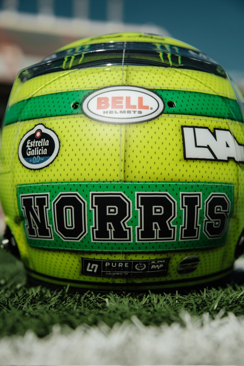 LN4's tweet image. Can’t stop staring. he really pulled off an american football jersey helmet and IT'S PERFECT