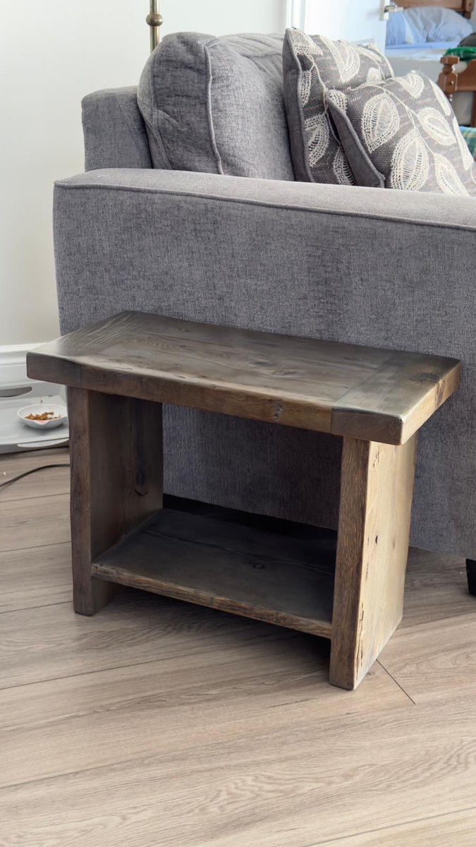 Ontario Reclaimed Barnwood Furniture tweet media