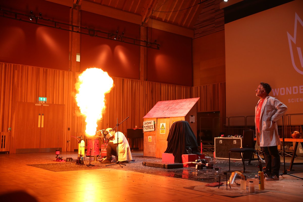 SG_STEM's tweet image. Science came to life with an explosive visit from Wonderstruck, who hosted an immersive show called BANG! The Science of Movie FX. The display featured fireballs, blast effects, and a touch of Hollywood magic to reveal how those big explosions in action movies are really done.