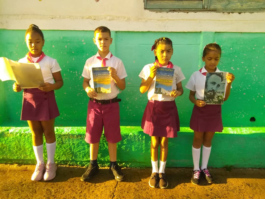 YunaysisA's tweet photo. Por una alimentación sana y saludable.
#DíaMundialDeLaAlimentación.
#PorCamagüeyTodo 
#CubaMined  
#EducaciónMinas https://t.co/JM82BBHB2d