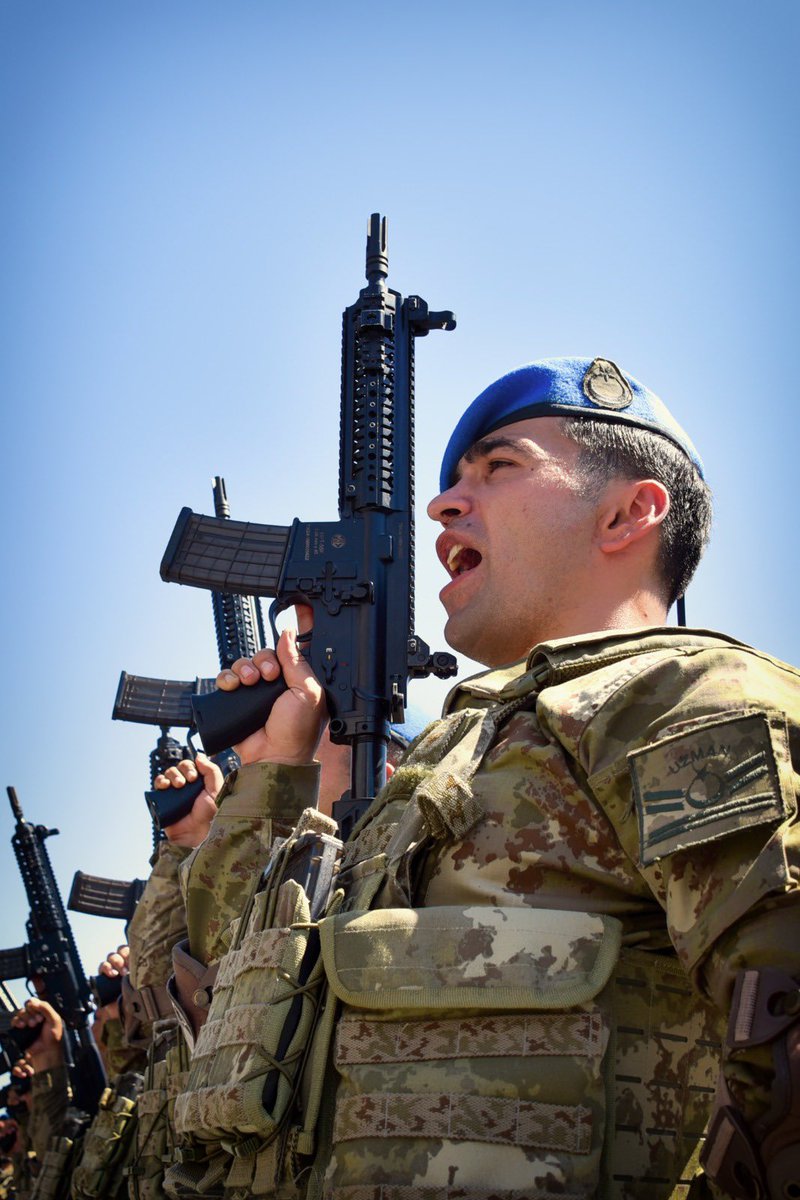 Ben Türk komandosuyum!🇹🇷
Düşmanı çelik pençemle ezerim.

#MillîSavunmaBakanlığı
#GününFotoğrafı 📸