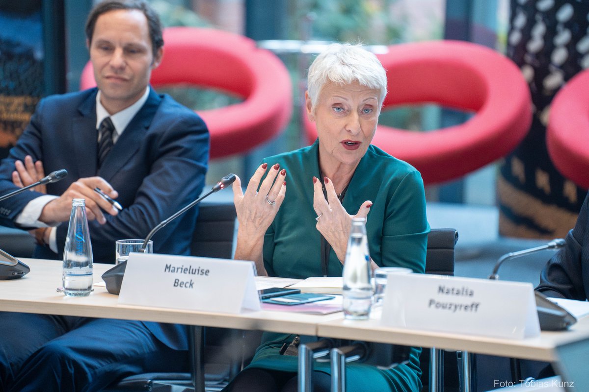 🚨 #RussiaAndTheWest ++ Session 3 ++
A New European Russia Policy &amp; the Future of European Security

What should a new European Russia strategy look like - and can it work without the United States?

Our closing session brings together key strategic thinkers: <a href="/FLojdquist/">Fredrik Löjdquist</a>