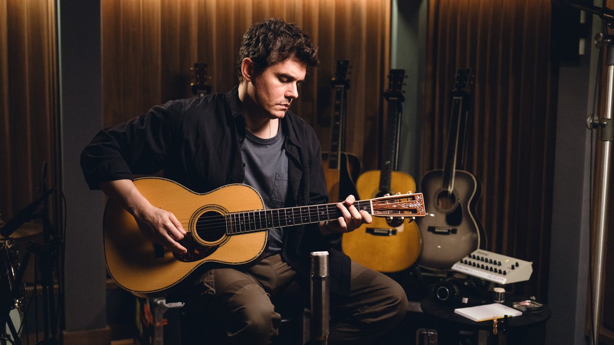 Happy birthday to the one and only @johnmayer! 🎉