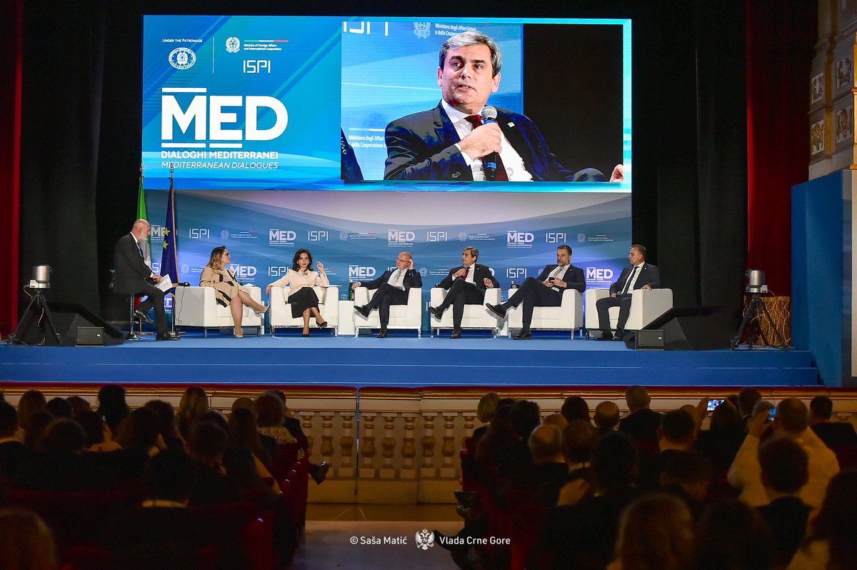 MFA_MNE's tweet photo. DPM & FM Ibrahimovic took part in the 11th edition of #MEDDialogues in Naples 🇮🇹.
“🇲🇪 Montenegro reaffirmed its strong commitment to the EU path and shared values with allies and partners. As a NATO member and EU frontrunner, we contribute to regional and global security.”
🤝 “Only through cooperation and sincere dialogue can we build a more stable, secure and prosperous Mediterranean.”