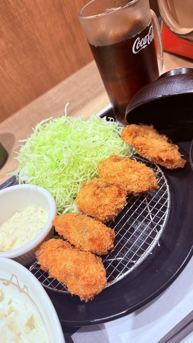 あざます カキフライ