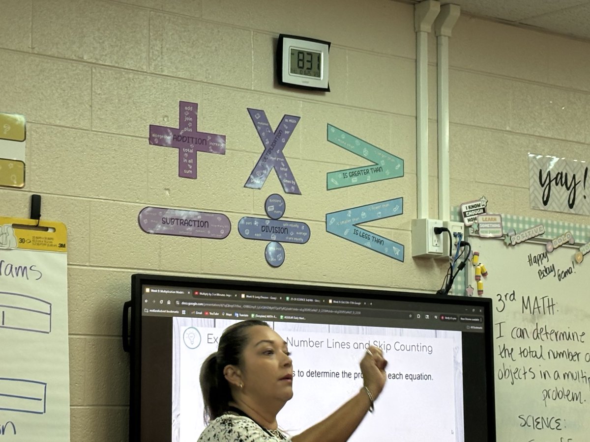 stephanier29559's tweet photo. Santa Rita Wildcats 🐾 4th grade math with Ms. Aguilar! She used TPR like writing in rows with repetition while actively monitoring. Through TLAC strategies, she checked for understanding and pushed students to explain their rationale for choosing multiples. ✏️👏
@SREWildcats https://t.co/FjOrviOHJQ
