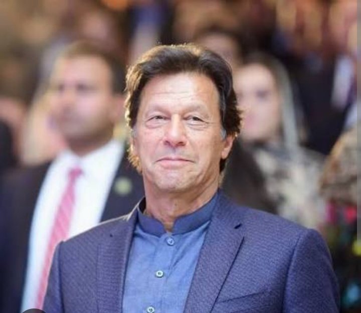 Imran Khan is the river of hope,
flowing stronger with every obstacle. #ریاست_کی_طاقت_خان_عوام
<a href="/TOP__FLW/">‏فــــــʟɪɴᴇــــرنـٹــــــᴡᴀʀʀɪᴏʀـــــــ</a>