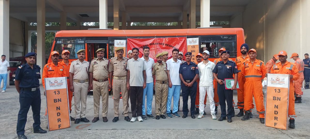 The 13th Bn NDRF Rescue Team conducted a Community Awareness Program at Fire and Emergency Services Station Bari Brahmana, Dist - Samba (J&amp;K) with an aim to build a resilient and informed community ready to act in times of need.
<a href="/NDRFHQ/">NDRF India I राष्ट्रीय आपदा मोचन बल 🇮🇳</a> 
<a href="/ndmaindia/">NDMA India | राष्ट्रीय आपदा प्रबंधन प्राधिकरण 🇮🇳</a> 
<a href="/official_dgar/">The Assam Rifles</a> 
<a href="/ANI/">ANI</a>