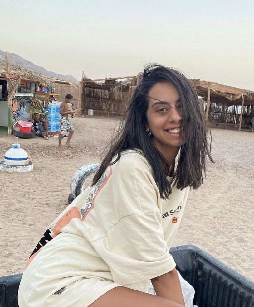 JeremBenhaim's tweet photo. Cette semaine, Eden Yerushalmi aurait dû fêter son 26ème anniversaire.

Après 11 mois de détention inhumaine à Gaza, elle a été exécutée brutalement par les monstres du Hamas dans un tunnel à Rafah, uniquement parce qu’elle était juive. 💔

Que sa mémoire soit une bénédiction. 🕯️ https://t.co/rHgvEoICtn