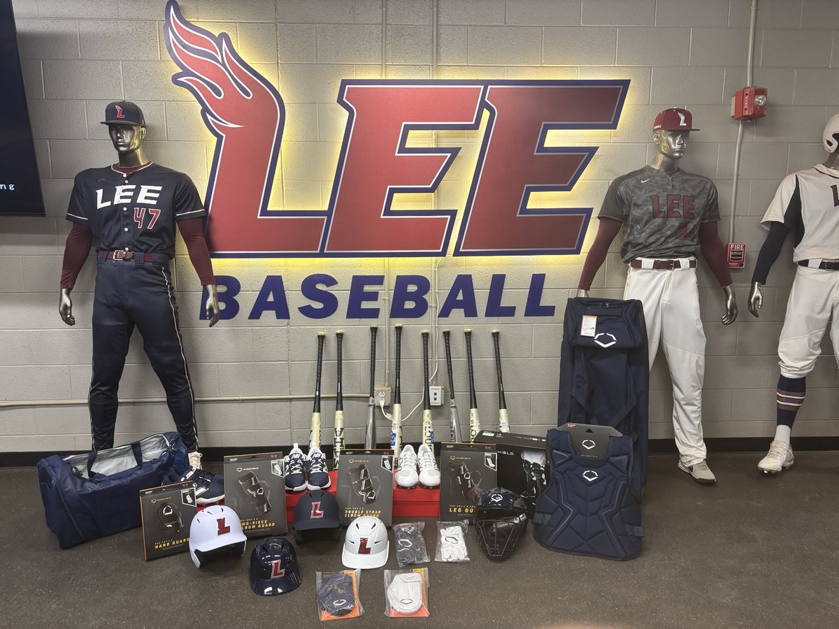 Equipped by ⁦<a href="/wilsonballglove/">Wilson Baseball & Softball</a>⁩ ⁦<a href="/DeMarini/">DeMarini</a>⁩ ⁦⁦<a href="/sluggernation/">Louisville Slugger</a>⁩ #FiredUp #ChristmasinOctober