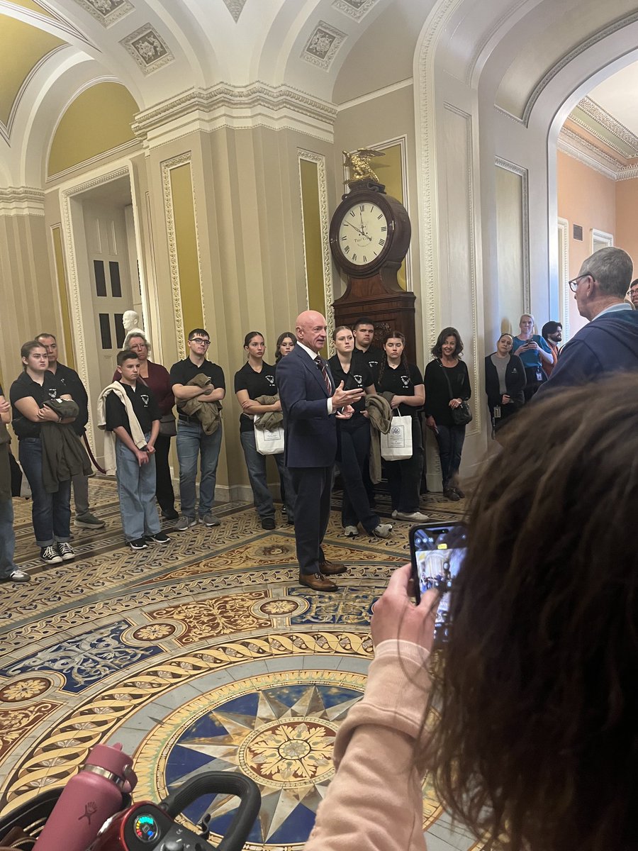Day 16 of shutdown - tours of Capitol shut down but members can give them. AZ Dem Sen Mark Kelly showing large group around and giving overview of rules