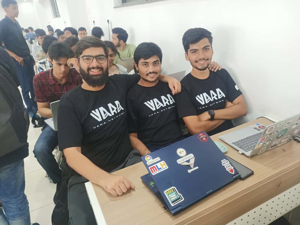 Mohd_Shayan24's tweet image. Won🥈2nd Prize at the Filecoin Orbit India Mini-Hackathon!
Celebrating @Filecoin’s 5th birthday in true builder style with @callMeRishhh &amp;amp; @0xhrsh22😎
Big thanks to @Filecoin &amp;amp; @FILBuilders for the amazing sprint &amp;amp; Buildathon vibes!

My 2nd Web3 win🏆🏆
#Filecoin #Web3 #Hackathon