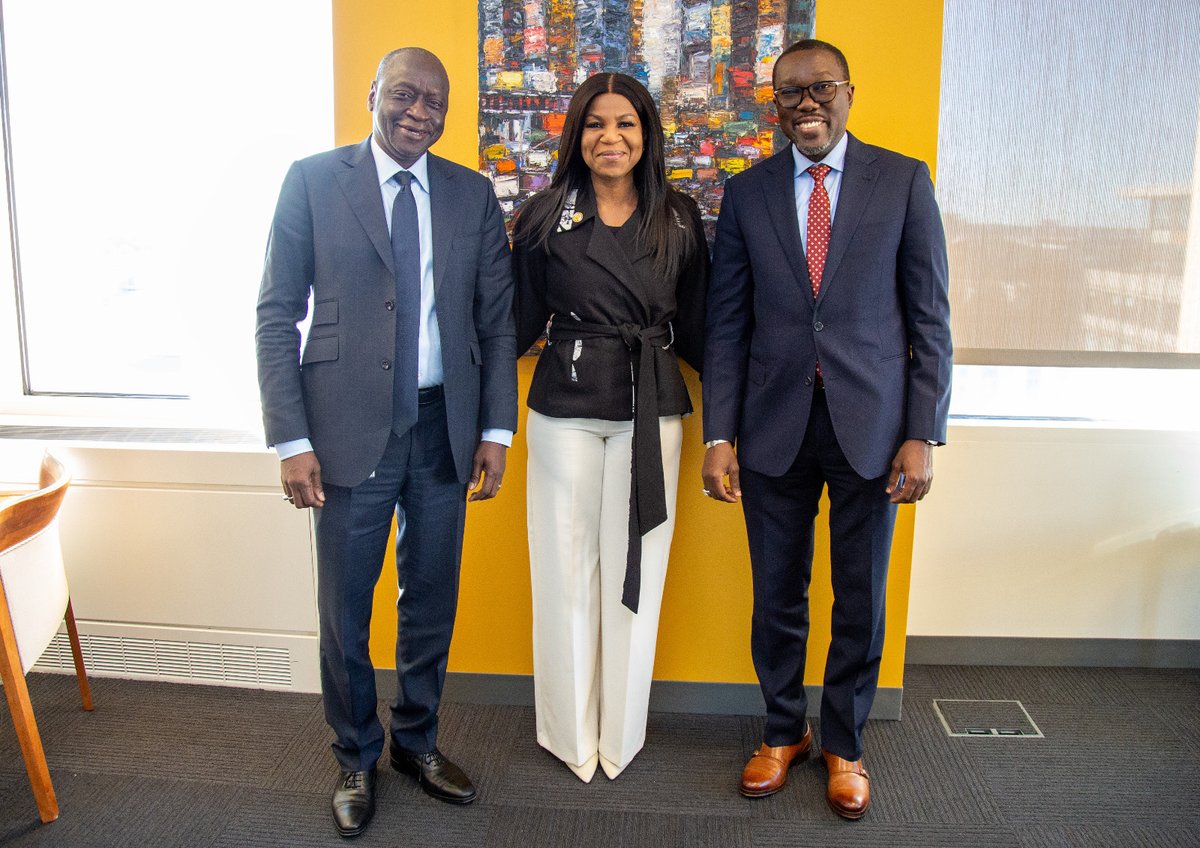 ousmane_diagana's tweet image. Alongside Ndiamé Diop, World Bank Eastern &amp;amp; Southern Africa Regional VP, I met w/ @DamilolaSDG, CEO @SEforALLorg – a key partner in our Mission 300 journey to #PoweringAfrica. Together, we're bringing electricity &amp;amp; a brighter future to millions across the continent. #WBGMeetings