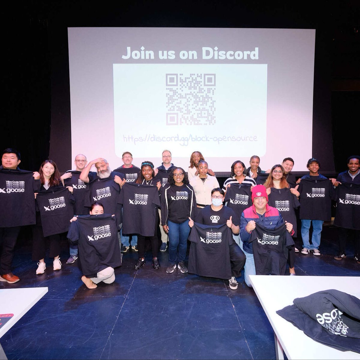 resilientcoders's tweet image. Last Friday, we hosted our first Vibe Coding with Goose workshop at The Foundry in Cambridge. Led by the brilliant Angie Jones & Rizel Scarlett, participants jumped into building AI-powered applications that came to life in real time. Check out the recap: hubs.ly/Q03NYfh90