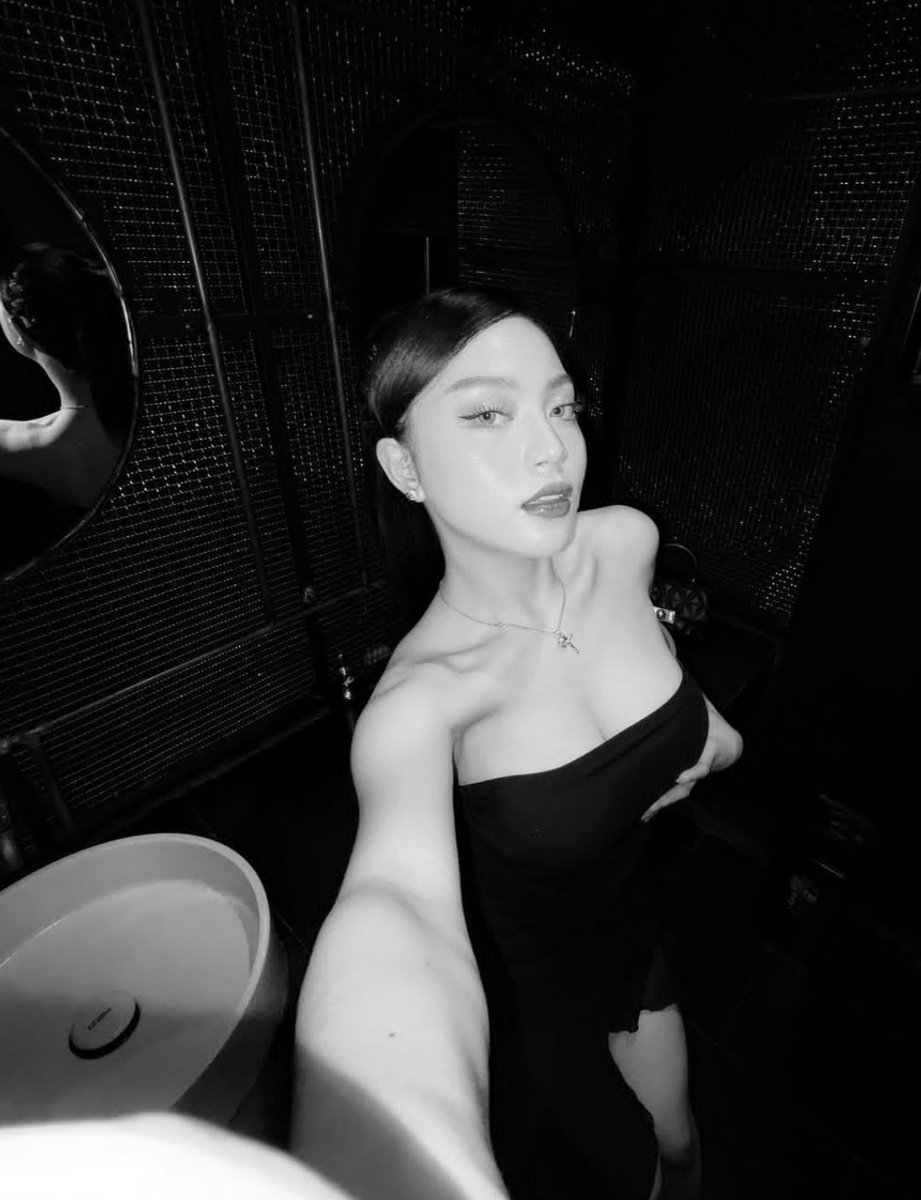 anaiah_hotbobsy's tweet photo. Free Sample To Repost My Video And Follow, Heart (❤️) React Comment Done! And Dm Me In Telegram Link In My Profile!
#alter #alterbooking #alternewbie #alternew #AlterManila #alterpinayph
#pinayalter #pinaybooking #pinaygirls #pinayflix #alterpinaygirl #Altermanila https://t.co/nEF1MgzTPE