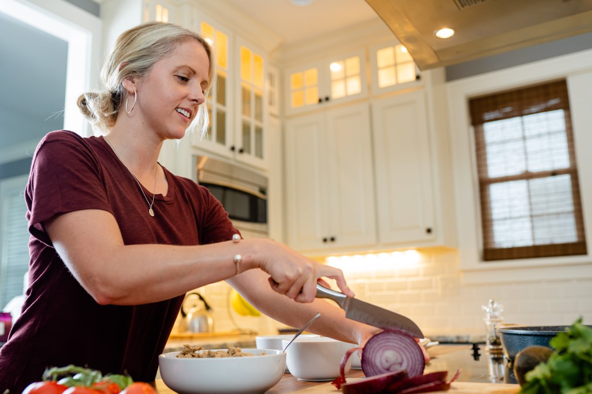 October is Breast Cancer Awareness Month🎀
Research shows soy foods are safe for women — even for those with a history of breast cancer — and may even support better outcomes after diagnosis. 💕
Learn more: soyconnection.com/soy-and-breast…
#SoyConnection #USSoy #breastcancerawarenessmonth