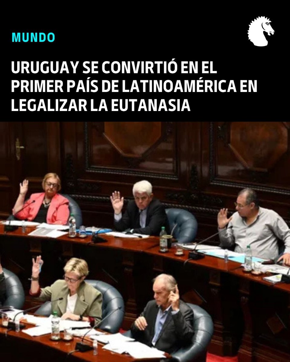 MundoPoder_'s tweet image. 🔵 La Cámara de Diputados de Uruguay aprobó la Ley de Muerte Digna tras un intenso debate en el parlamento, y de esta manera se convirtió en el primer país en Latinoamérica en sancionar el derecho a la eutanasia. La norma, que permite a pacientes con enfermedades terminales…