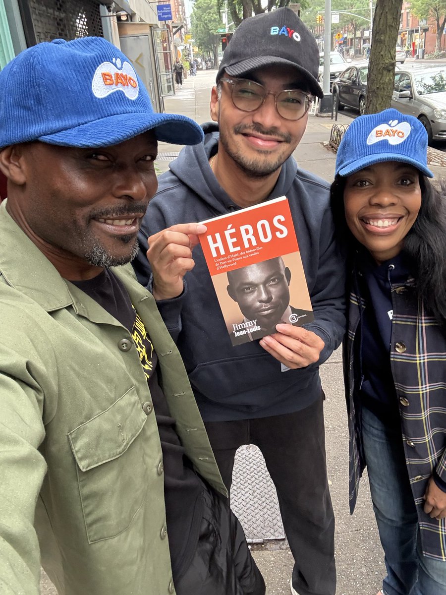 haitianhero's tweet photo. Book talk and signing this Sunday 10/19 in Brooklyn, 4-6pm at @HaitiCulturalX, presented in collaboration with the office of the New York City Council Member Rita Joseph @RitaJosephNYC . HÉROS est disponible en ligne @amazon #Haitianhero https://t.co/88dlcWRjh5