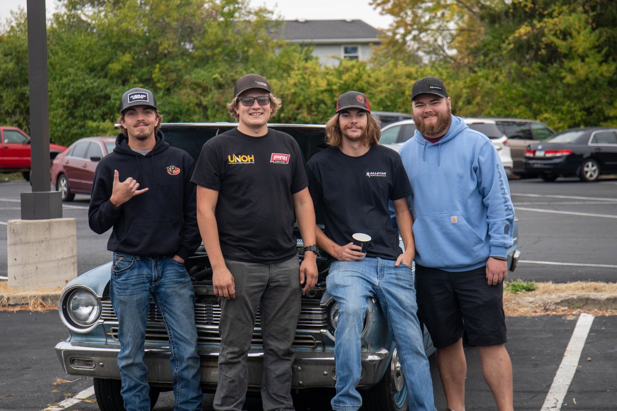 UNOH_edu's tweet image. Oktoberfest was a hit! 🎃🚗 From the car show and bull riding to pumpkin painting, free food, and the hangman challenge — students made the most of this fall fest! 🍁 #UNOH #Oktoberfest #FallFun #StudentActivities