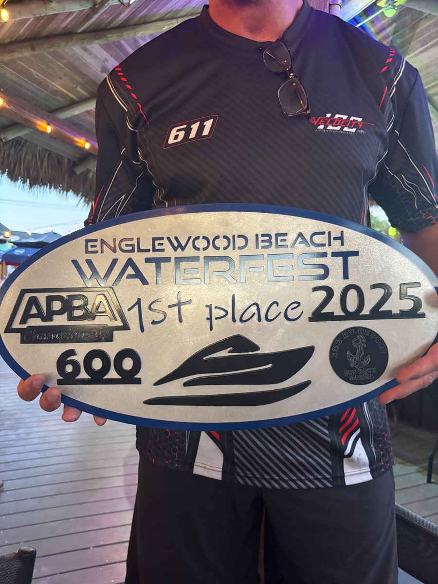 Valor_env's tweet image. 🏁 Champions on the water! We took 1st in Class 600 and swept the APBA National &amp;amp; APBA/UIM World Championships at #EnglewoodBeachWaterfest! 🏆 Huge thanks to our team @Spit5658 @bspit2 and Steve McCormick for making this victory possible.    #OffshoreRacing #Champions #Teamwork