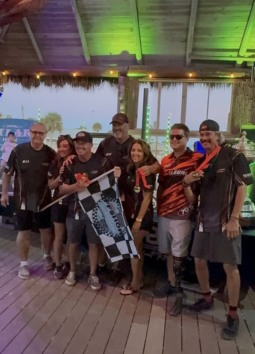 Valor_env's tweet image. 🏁 Champions on the water! We took 1st in Class 600 and swept the APBA National &amp;amp; APBA/UIM World Championships at #EnglewoodBeachWaterfest! 🏆 Huge thanks to our team @Spit5658 @bspit2 and Steve McCormick for making this victory possible.    #OffshoreRacing #Champions #Teamwork