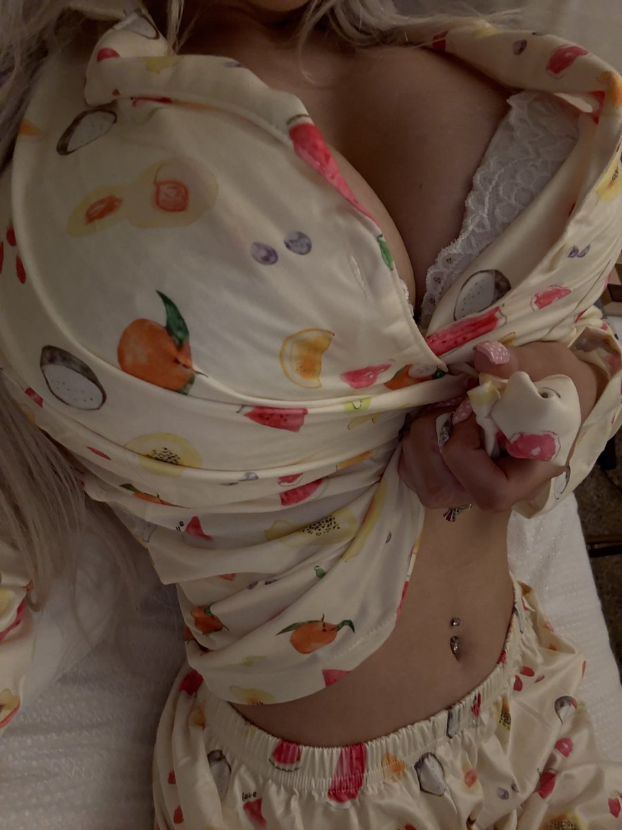 Barbie Jackie tweet media