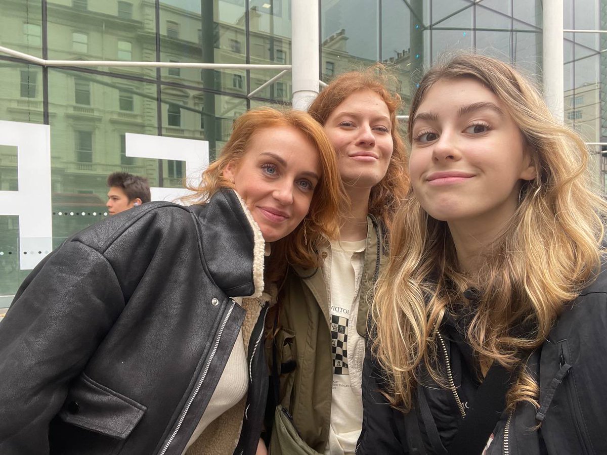 NAFOvoyager's tweet photo. Sofia, Mivina, and Rebecca — legendary medics from Ukraine’s 3rd Army Corps — witnessed a serious car crash right in London.

Without a second thought, they stopped their taxi and rushed to help: stopping the bleeding and stabilizing the injured man until the paramedics arrived.

Their courage and quick action saved the life of someone they didn’t even know.