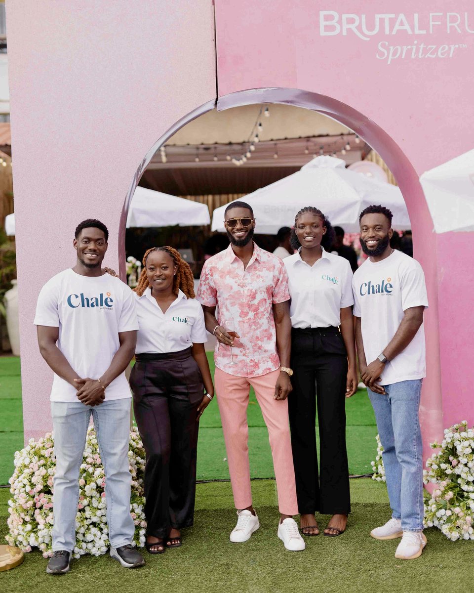 app_chale's tweet photo. Brunch, bubbles and beautiful moments. Chale team at the spritzer. Let's discuss ticketing and registration for your next event.
 #Solidvibez #ChaleApp #ChaleCampaign #Tourism #Events #Ticketing #TicketingExperience #Ghana #Africa #wristbandGhana https://t.co/0yBn689Kqi