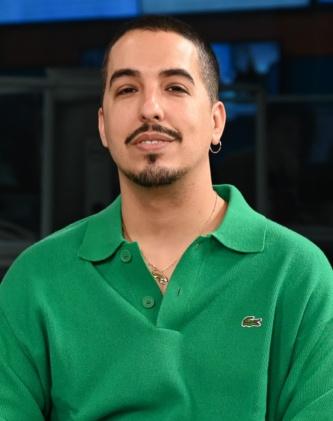 Ya no sabe de que disfrazarse para volver  #nadiedicenada