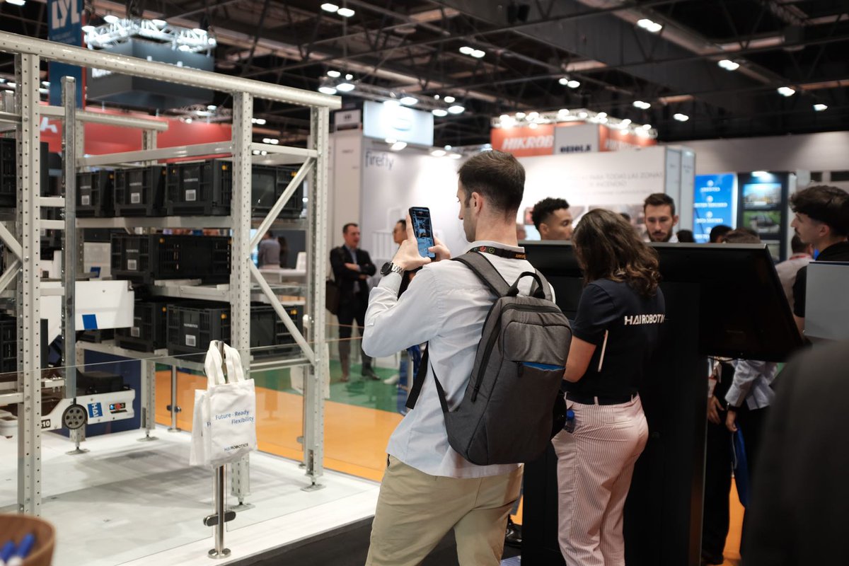 🎉 That’s a wrap on Logistics &amp; Automation Madrid!

A huge thank you to everyone who visited our stand to see the award-winning HaiPick Climb in action and explore ways to enhance their warehouse operations! ⚡

#WarehouseAutomation #LogisticsInnovation