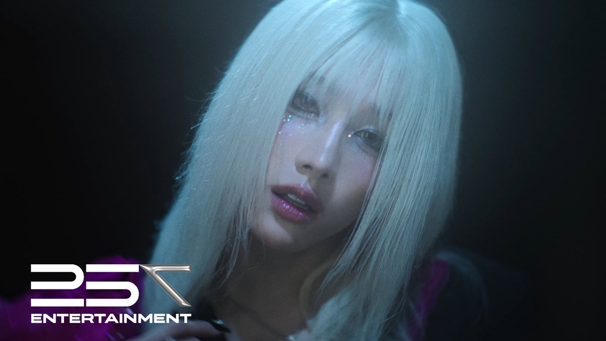 ❗️❗️❗️ TRAGAM O OXIGÊNIO! Estamos sem ar com o teaser da RUI para o MV de ‘RIZZ’! 

🔗youtu.be/IrLDgAVro2c

#XLOV #엑스러브 #RUI #루이
#XLOV_Rizz #Rizz
#UXLXVE #XLOV_UXLXVE