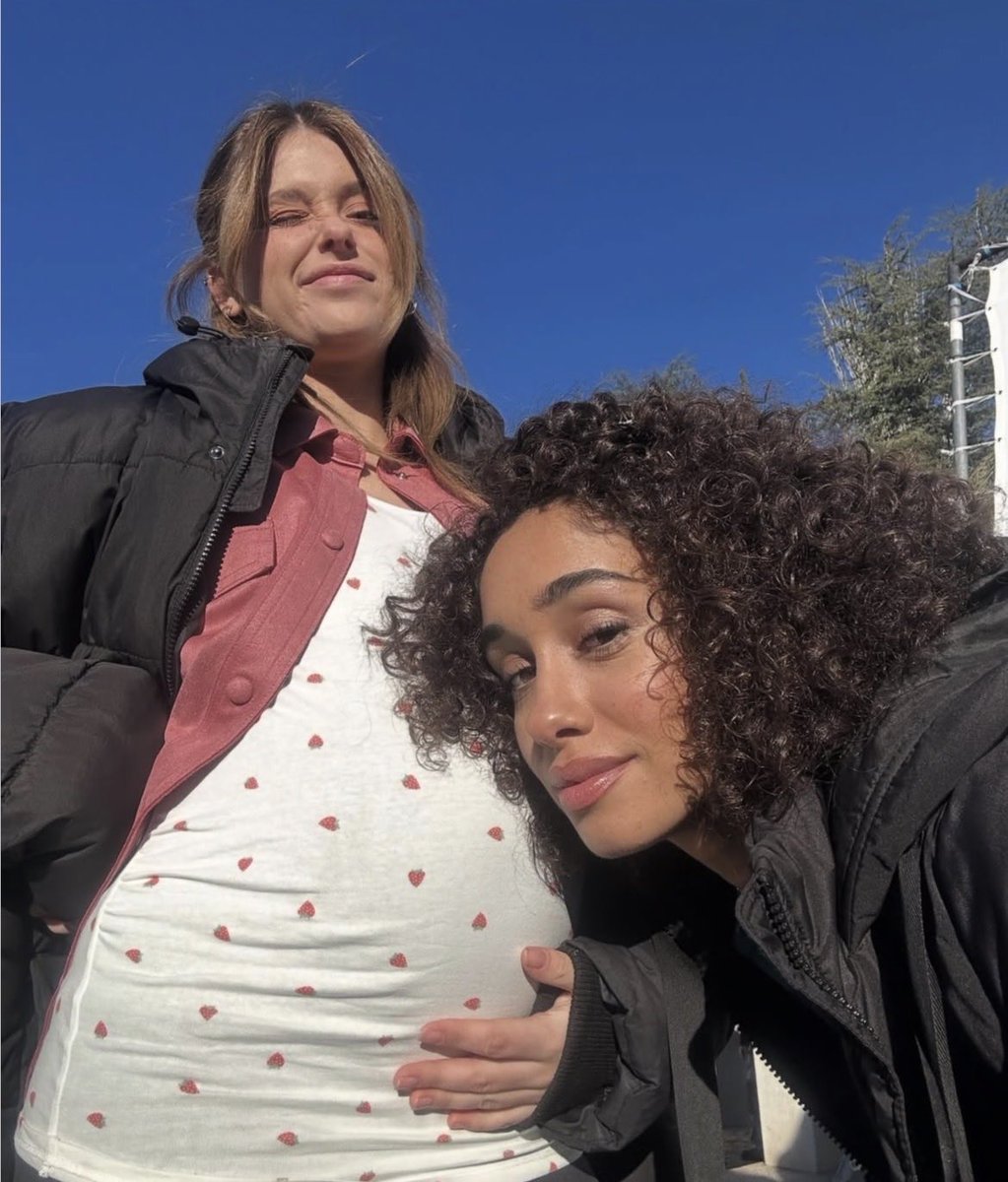 luciaapsnz_'s tweet photo. LA TÍA JENNA JAJAJAJAJAJAJA 🤣🫶🏻 https://t.co/B9DIJgPbhc
