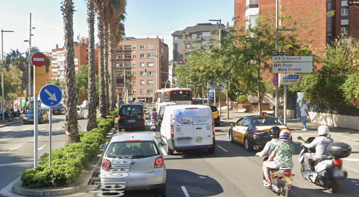 Terra_Futur's tweet photo. Sempre m'ha resultat curiós que entre els barris més cars de Barcelona estiguin els que estan plens d'autopistes, cotxes i soroll de motos. 🥳
#QualitatDeVida https://t.co/C92IepkOcP