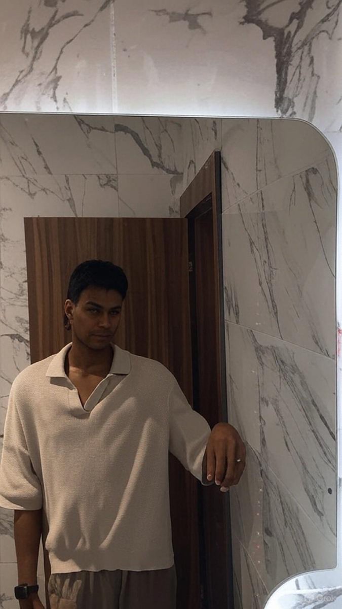 D.moneykmp tweet media