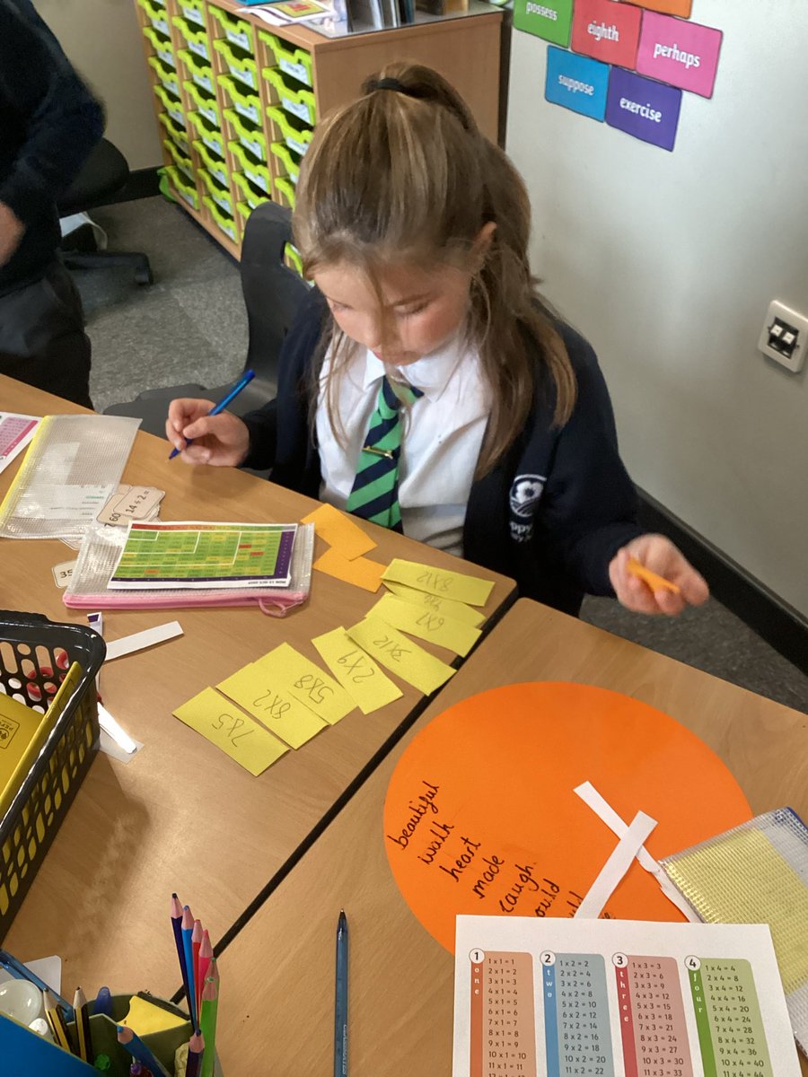 Miss Griffiths tweet media