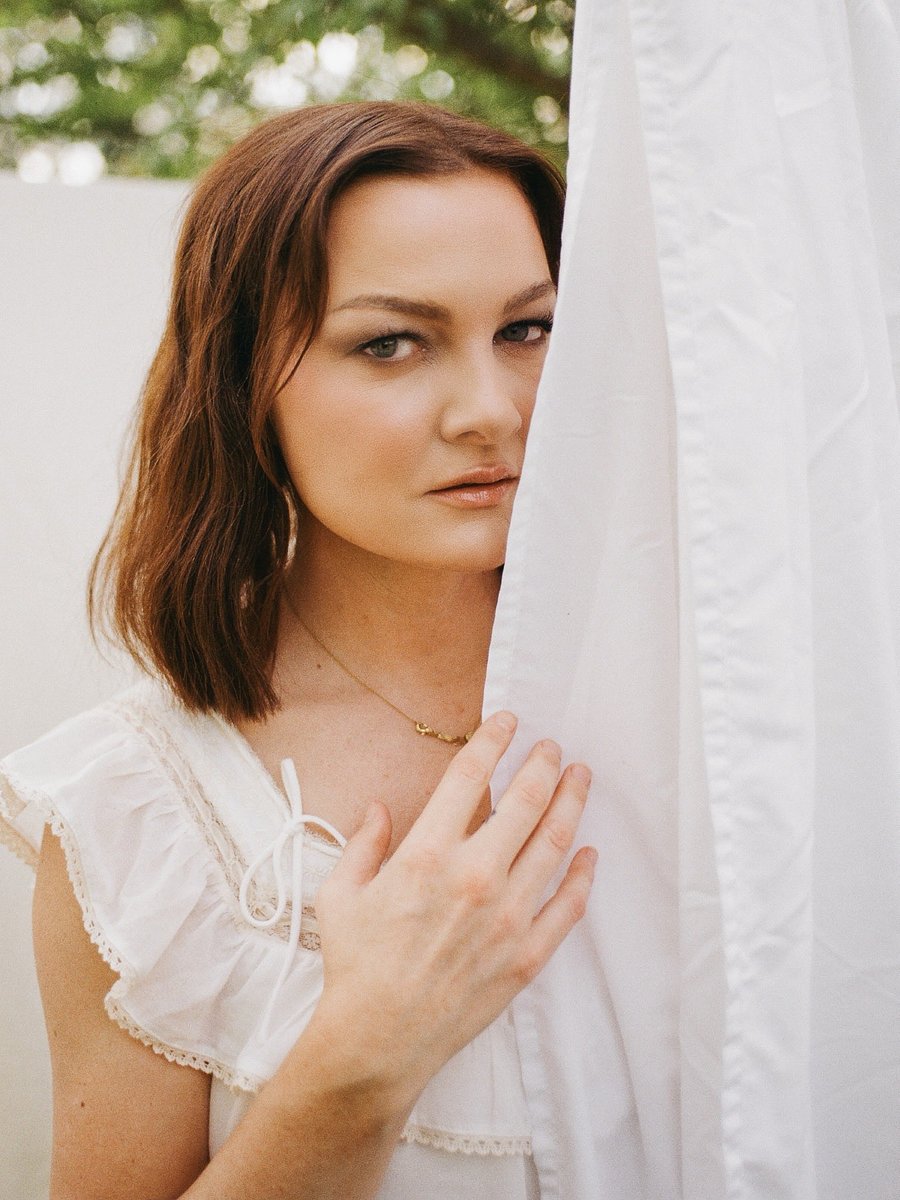 Ashley Ray tweet media