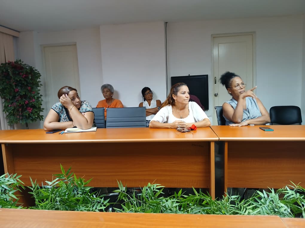 Desde el <a href="/GEMINED2/">Grupo Empresarial del MINED</a> ratificamos al apoyo a #Venezuela  
#Cuba 
#SolidaridadConVenezuela