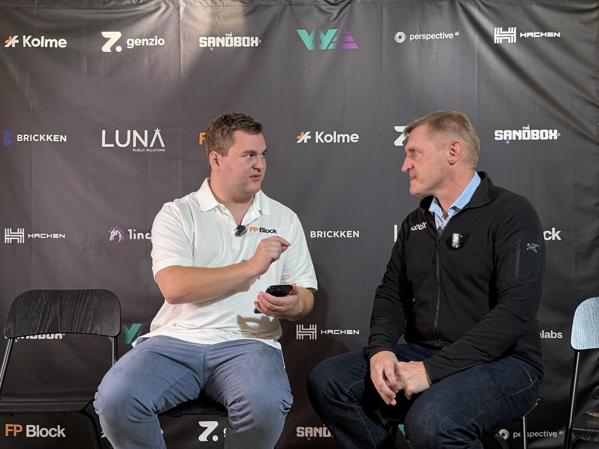 唐诗云 June tweet media