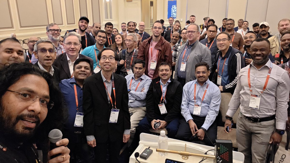 sai_penumuru's tweet image. What an energetic audience! 🔥 It was a full house for our session “AWR.ai: New LLM-Powered Investigations into Database Performance [LRN2899]” — and I’m still buzzing from the excitement!

Huge thanks to everyone who joined us (and even stayed an extra 30…