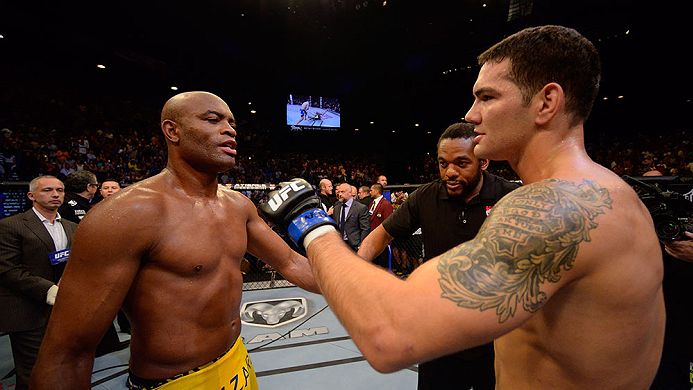 Report: UFC rivals Anderson Silva, Chris Weidman to face off on Paul-Davis boxing card

postwrestling.com/2025/10/16/rep…